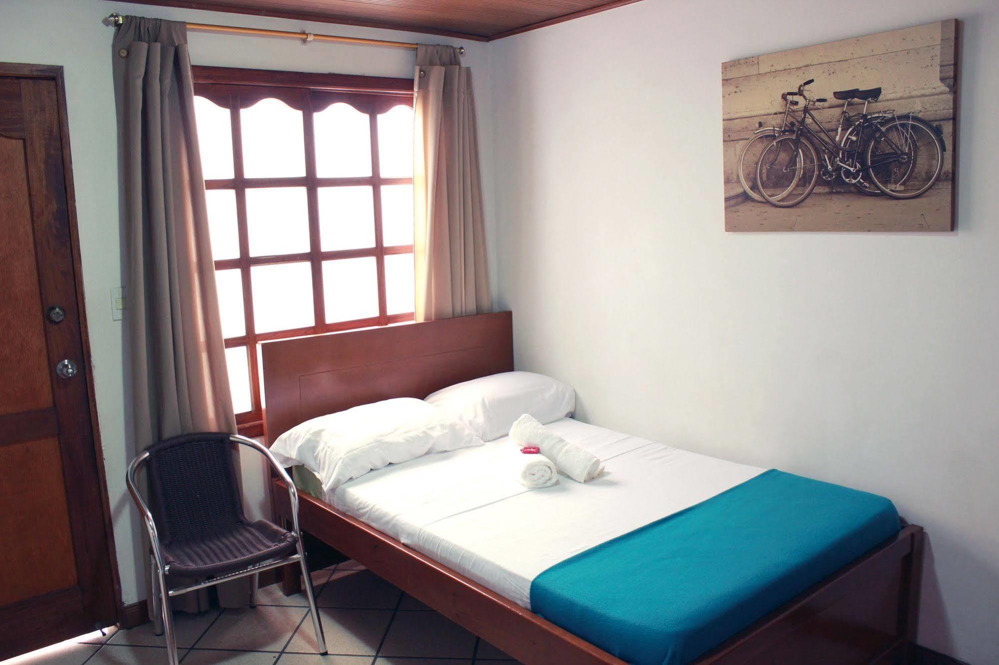 Pasadena Hostel Cali Exteriér fotografie